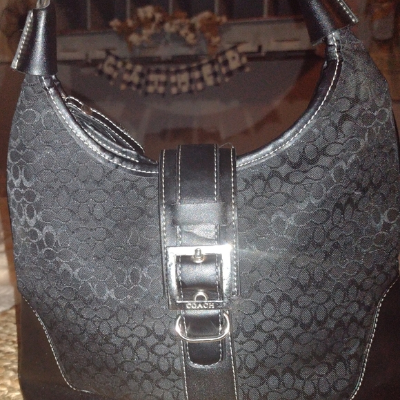 Coach Handbags - Black Coach shoulder purse